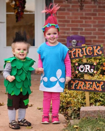 19 Creative Halloween Costumes Ideas For Siblings | Munchkins Planet